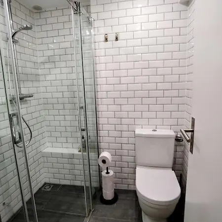 Daire Mimosa Duplex In Old Town, 200m To *